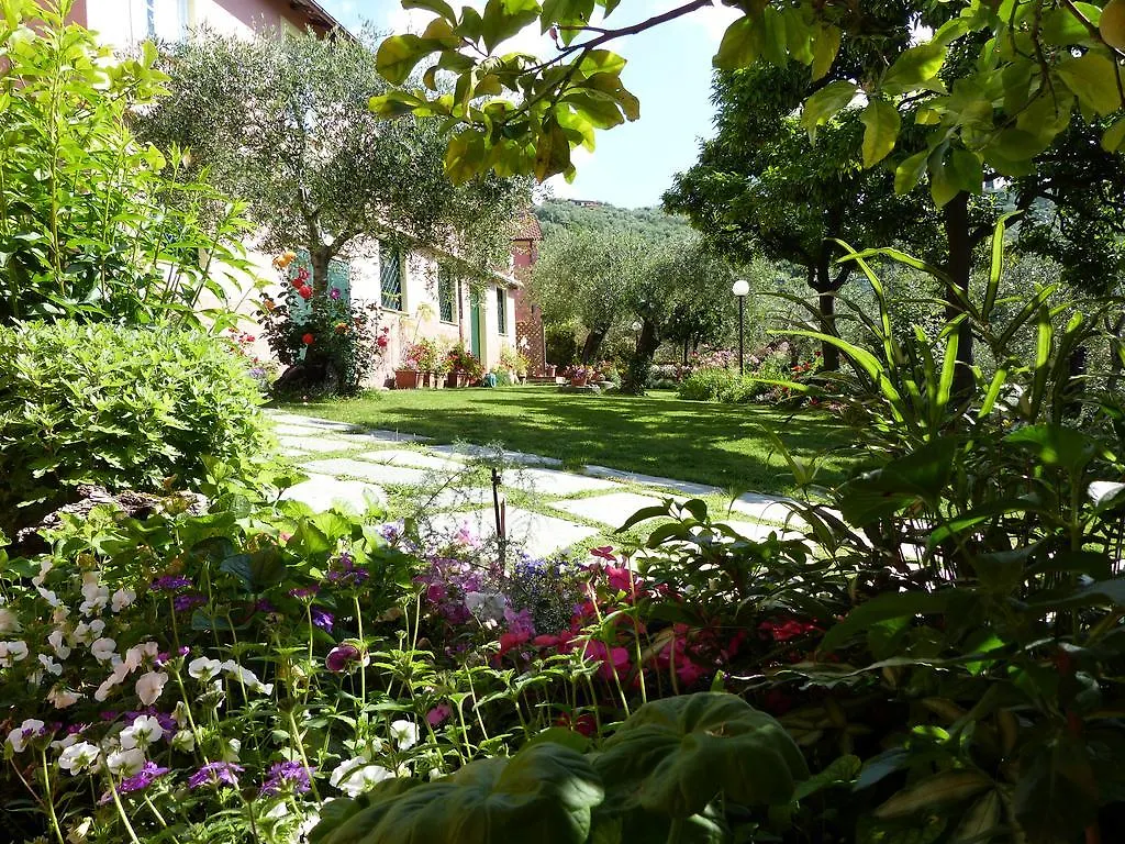 Holiday home Garden Lodge Chiavari Italy